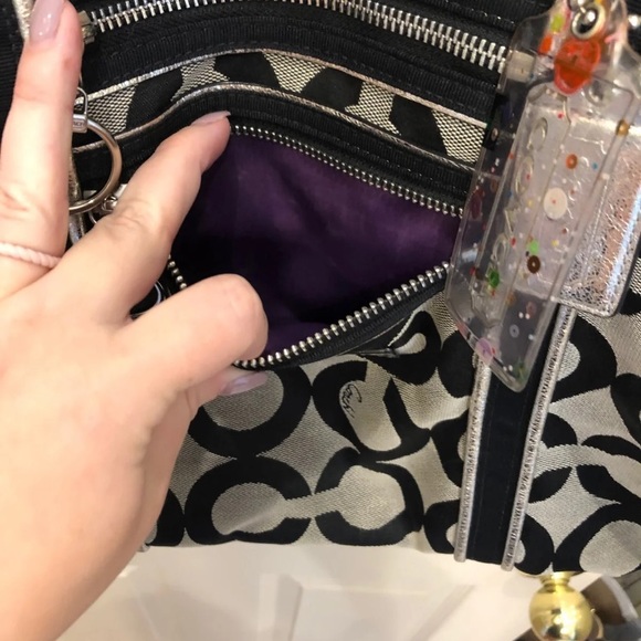 SOLD Coach purse - Picture 7 of 8